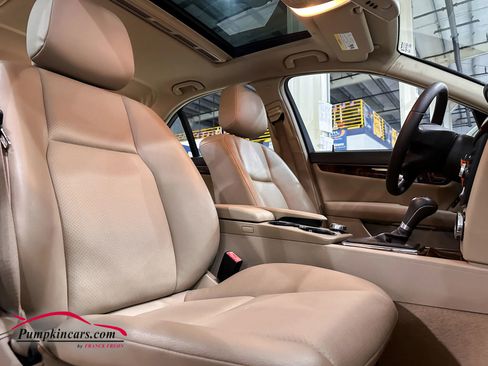 Used 2012 Mercedes-Benz C 300 4MATIC Sedan image 18