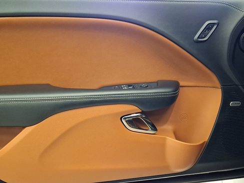 Used 2023 Dodge Challenger SRT Hellcat w/ Driver Convenience Group image 12