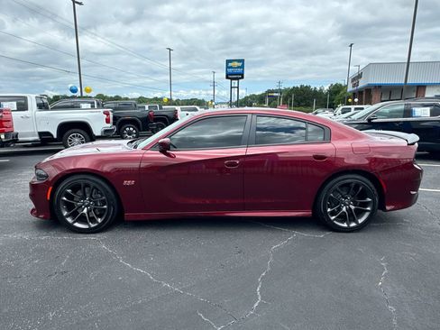 Used 2022 Dodge Charger Scat Pack w/ Plus Group RWD image 9