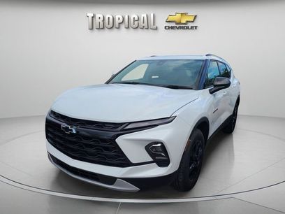 New 2025 Chevrolet Blazer LT w/ Midnight/Sport Edition