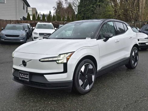 New 2026 Volvo EX30 Ultra w/ Protection Package AWD/4WD image 8