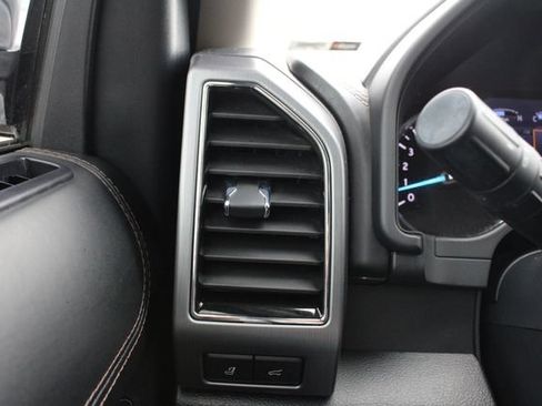 Used 2021 Ford Expedition Platinum AWD/4WD image 9