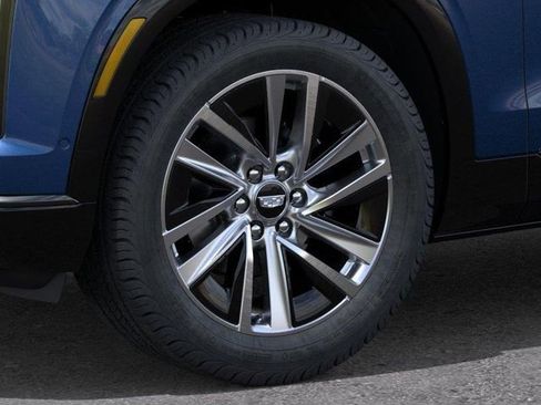 New 2026 Cadillac Vistiq Sport w/ LPO, Floor Liner Package AWD/4WD image 9