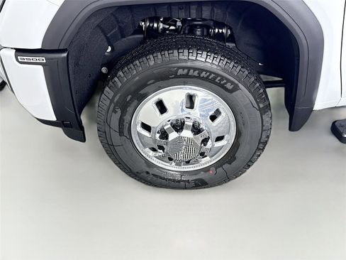 New 2026 GMC Sierra 3500 Denali w/ Denali Reserve Package image 27