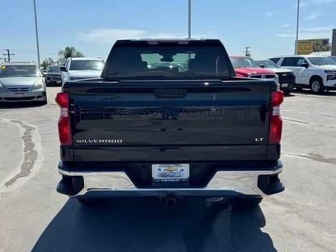 Used 2025 Chevrolet Silverado 1500 LT AWD/4WD image 3