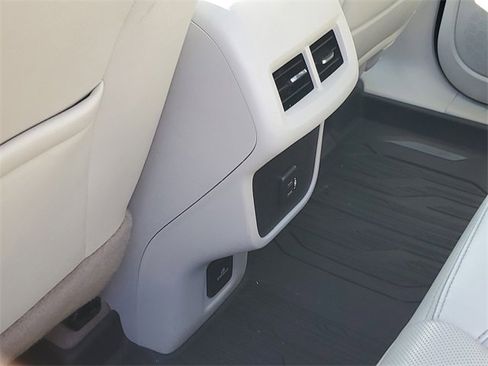 Used 2019 GMC Terrain Denali w/ LPO, Floor Liner Package image 26