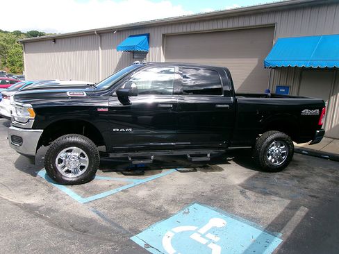 Used 2021 RAM 2500 Tradesman image 3