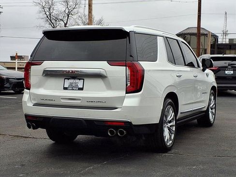Used 2024 GMC Yukon Denali w/ Denali Reserve Package image 4