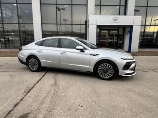 Certified 2025 Hyundai Sonata SEL video 2