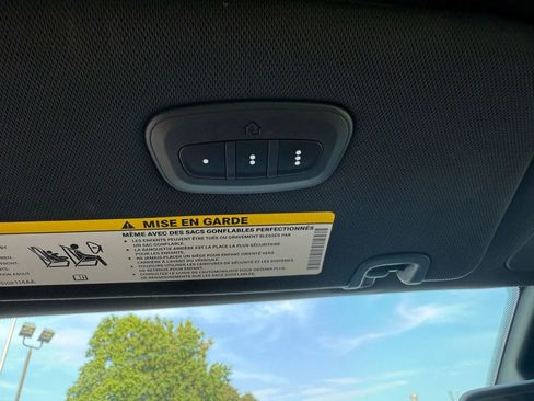 Used 2018 Chrysler Pacifica Touring-L w/ Premium Audio Group image 29