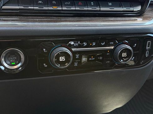 Used 2024 Chevrolet Silverado 1500 RST image 14