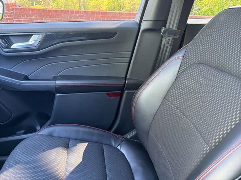 Used 2023 Ford Escape ST-Line Elite image 24