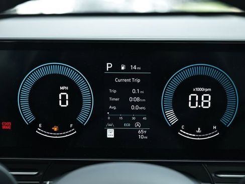 New 2026 Hyundai Kona SE image 11