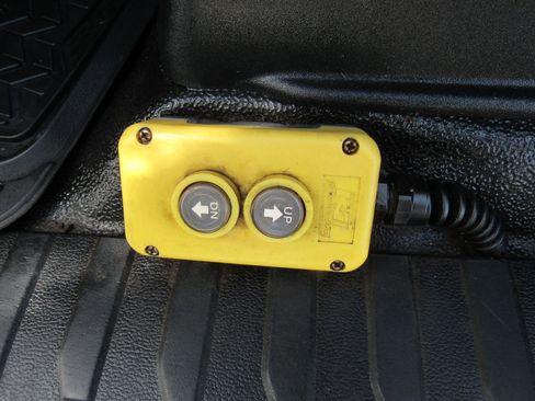 Used 2017 Ford F350 XL w/ Power Equipment Group RWD image 13