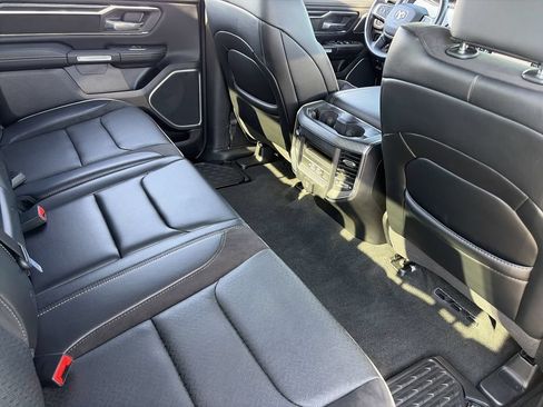 Used 2023 RAM 1500 Laramie AWD/4WD image 31