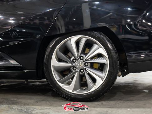 Used 2018 Honda Clarity Touring image 12