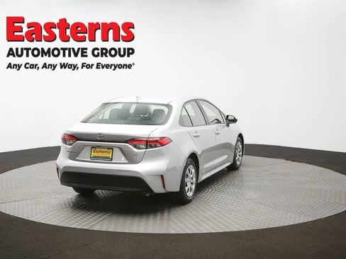 Used 2023 Toyota Corolla LE image 38