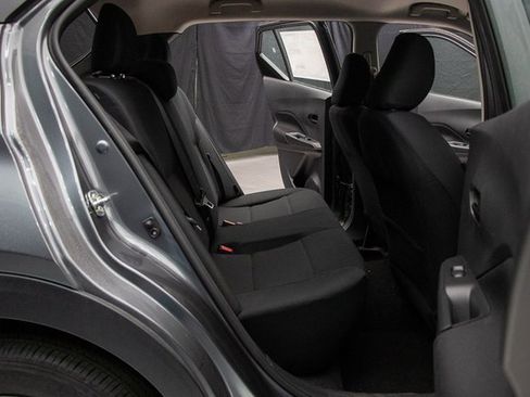 New 2025 Nissan Kicks Play S image 18