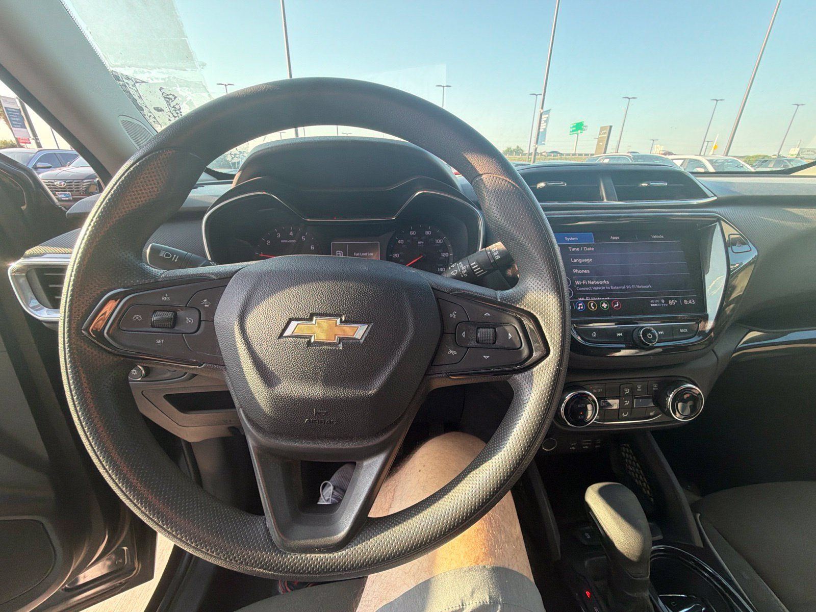 Used 2023 Chevrolet TrailBlazer LT w/ Convenience Package FWD image 15