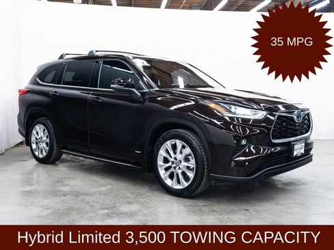 Used 2022 Toyota Highlander Limited AWD/4WD image 1