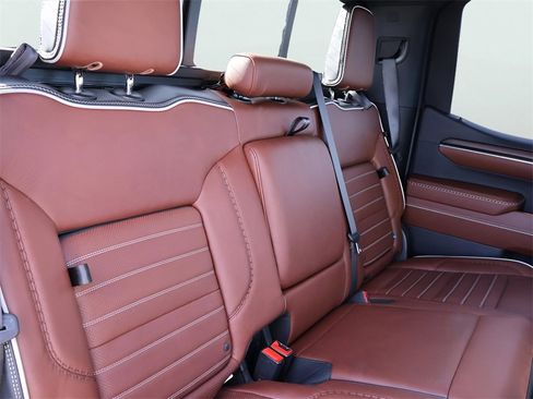 Used 2024 GMC Sierra 1500 Denali Ultimate image 15