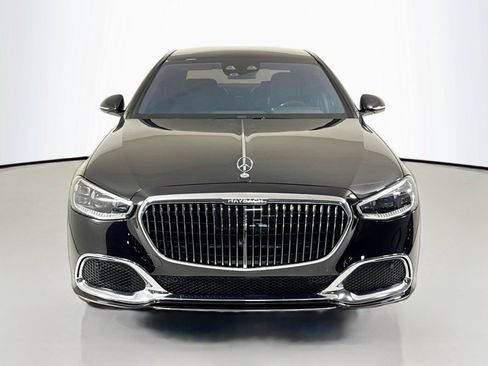 Used 2022 Mercedes-Benz Maybach S 580 4MATIC image 11