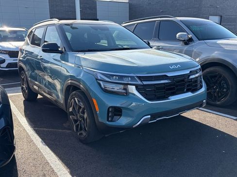 Certified 2024 Kia Seltos SX image 2