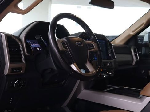 Used 2022 Ford F350 Lariat w/ Lariat Value Package image 18