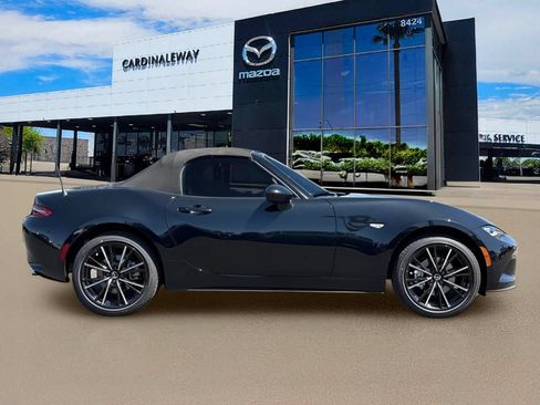 New 2026 MAZDA MX-5 Miata Grand Touring RWD image 7