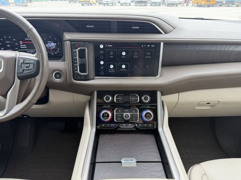 Used 2022 GMC Yukon XL Denali AWD/4WD image 22