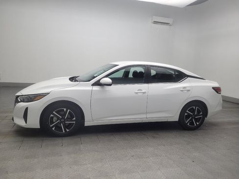 Used 2025 Nissan Sentra SV FWD image 2