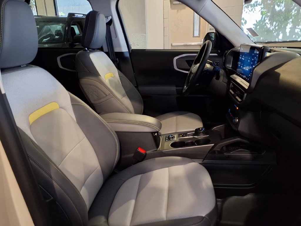 Certified 2025 Ford Bronco Sport Badlands w/ Sasquatch Badlands Package AWD/4WD image 29