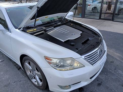 Used 2010 Lexus LS 460 L RWD image 16
