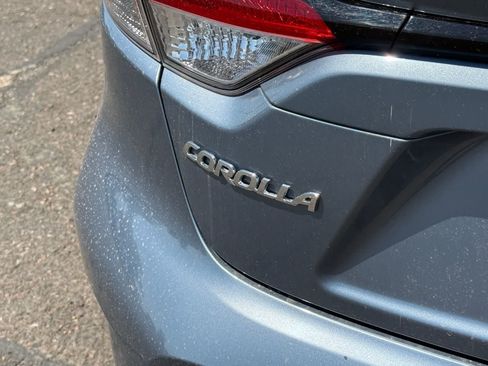 Used 2025 Toyota Corolla LE FWD image 7