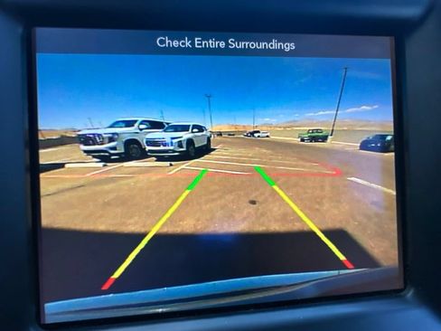 Used 2018 Chrysler 300 Limited w/ Safetytec Plus Group RWD image 29