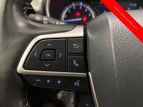 Certified 2022 Toyota Highlander Platinum image 21