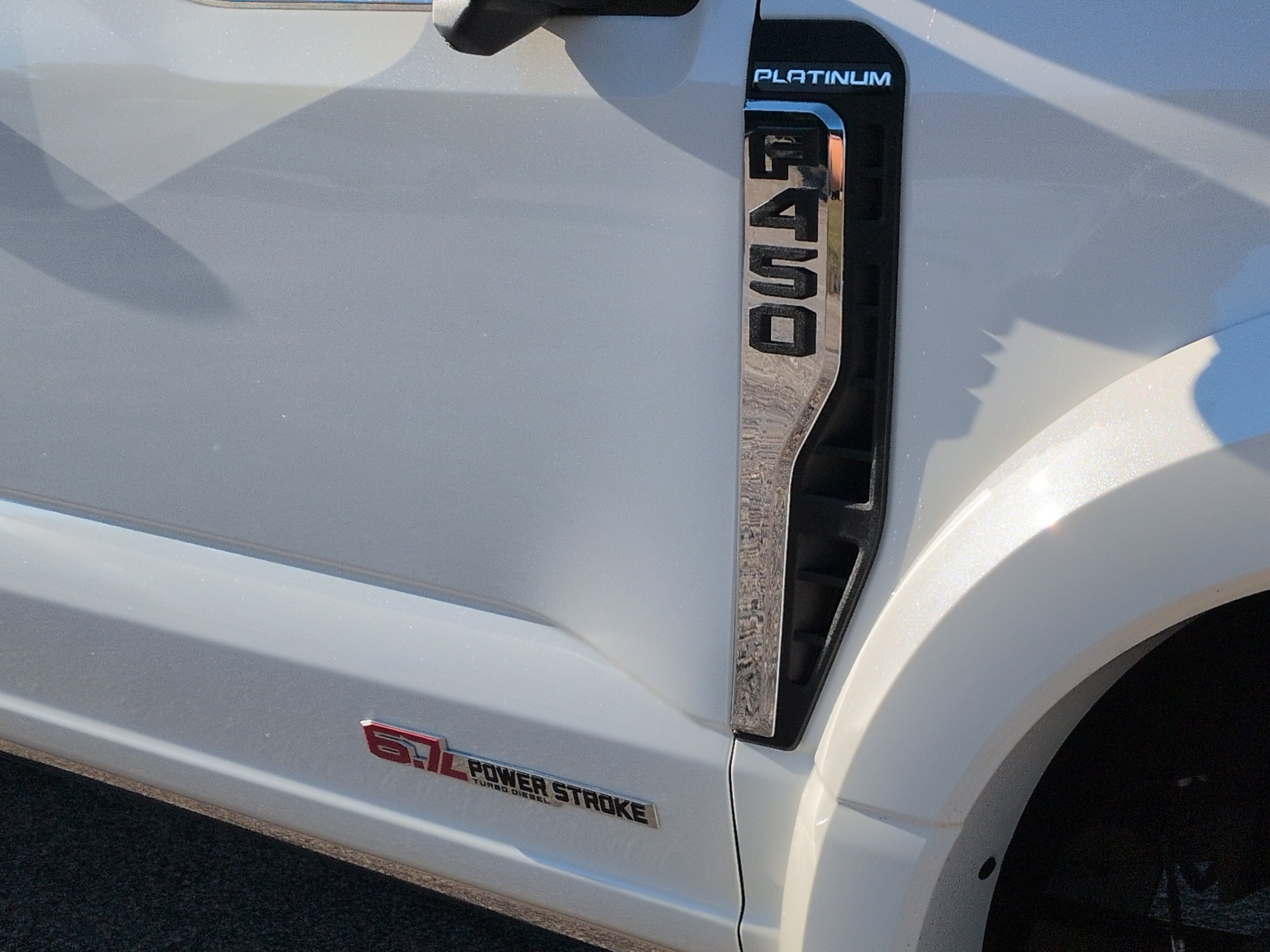 Used 2026 Ford F450 Platinum w/ Platinum Plus Package AWD/4WD image 11