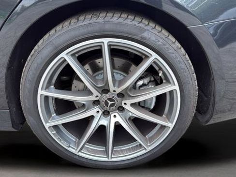 Used 2019 Mercedes-Benz S 560 Sedan image 33