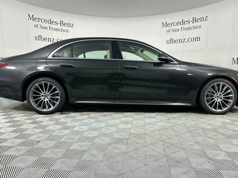 New 2026 Mercedes-Benz S 580e 4MATIC Sedan image 3