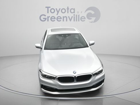 Used 2017 BMW 540i RWD image 24