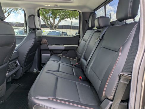 Certified 2024 Ford F250 Lariat w/ Tremor Off-Road Package AWD/4WD image 14