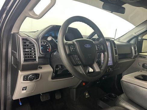 Used 2018 Ford F150 XLT AWD/4WD image 13