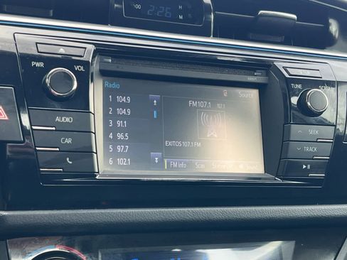 Used 2016 Toyota Corolla S FWD image 18