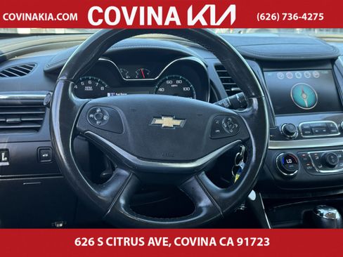 Used 2017 Chevrolet Impala LT image 28