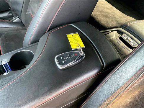 Used 2018 Chevrolet Camaro ZL1 RWD image 38