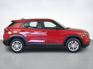 Used 2026 Chevrolet TrailBlazer LS FWD video 2