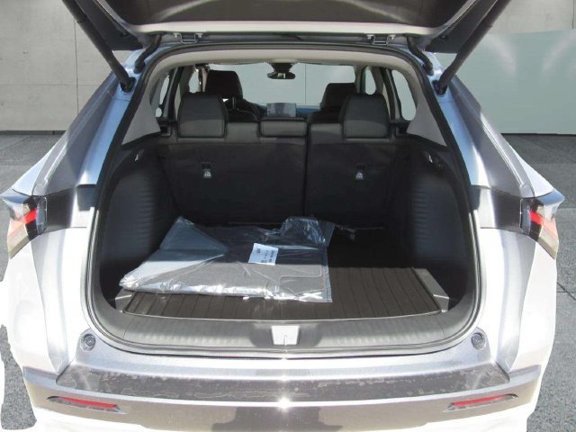 Certified 2025 Acura ADX AWD image 13