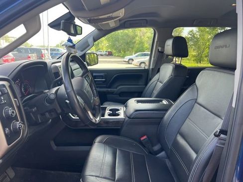 Used 2016 GMC Sierra 1500 Denali w/ Enhanced Driver Alert Package AWD/4WD image 15