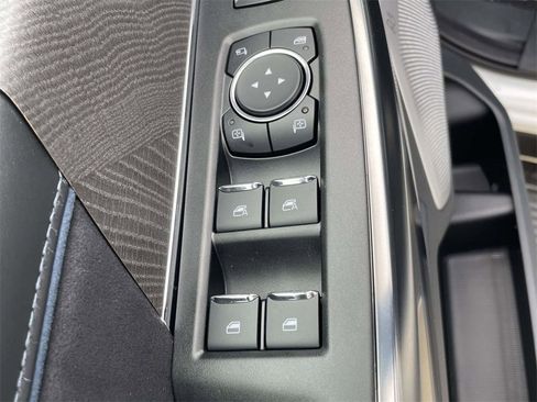 New 2025 Ford F350 Platinum w/ FX4 Off-Road Package image 16