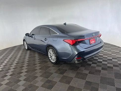 Used 2019 Toyota Avalon Limited w/ Advanced Safety Package FWD image 7